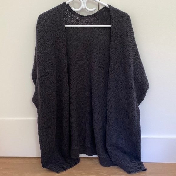 Aritzia Sweaters - Artizia community cape